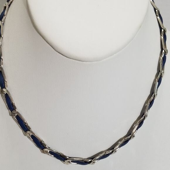 LC silver tone blue leather 15" necklace 1 1/2" ex. 1.1973 - Picture 2 of 9